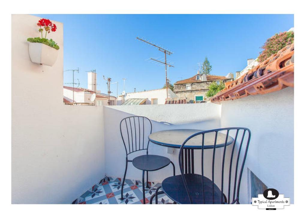 Typical Apartment Lisbona Esterno foto