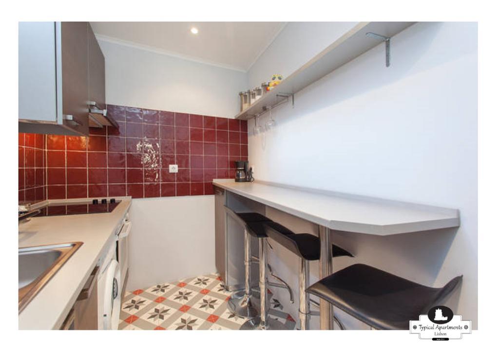 Typical Apartment Lisbona Esterno foto