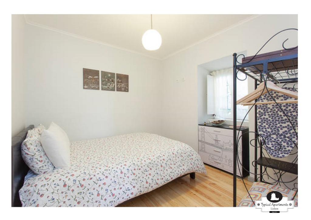 Typical Apartment Lisbona Esterno foto