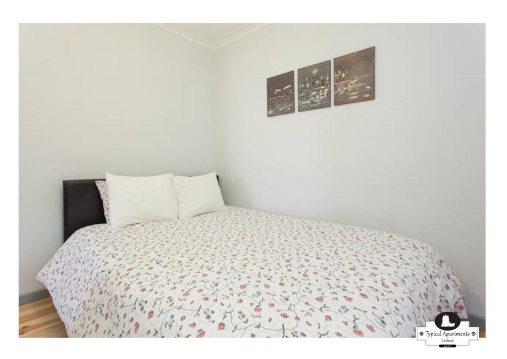 Typical Apartment Lisbona Esterno foto